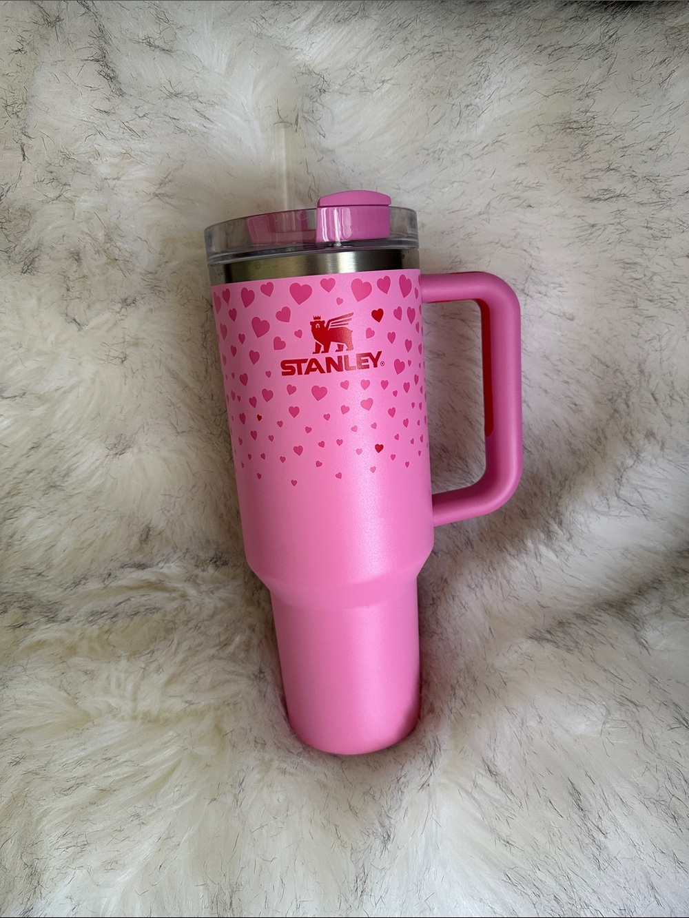 Stanley Pink Heart 🩷 Valentine’s Day 40 ounce Tumbler